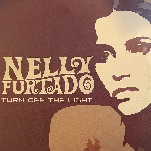 NELLY FURTADO / TURN OFF THE LIGHTのアナログレコードジャケット (準備中)