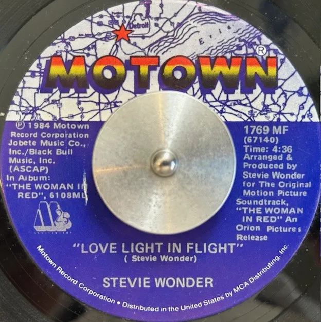 STEVIE WONDER / LOVE LIGHT IN FLIGHT
