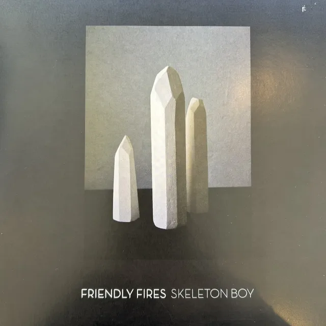 FRIENDLY FIRES / SKELETON BOY