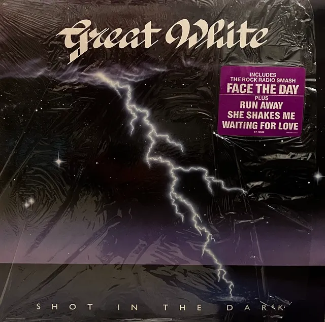 GREAT WHITE / SHOT IN THE DARKのアナログレコードジャケット (準備中)