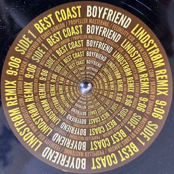 BEST COAST / BOYFRIEND