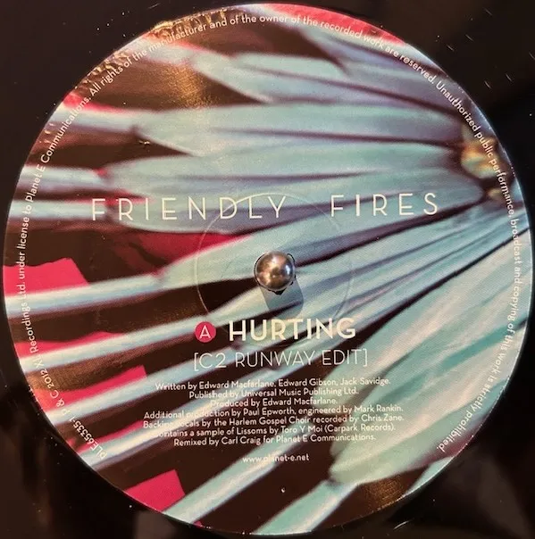 FRIENDLY FIRES / HURTING
