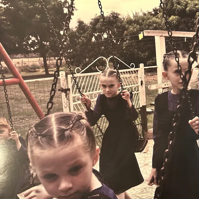 CRYSTAL CASTLES / AMNESTY (I)