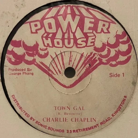CHARLIE CHAPLIN / TOWN GAL
