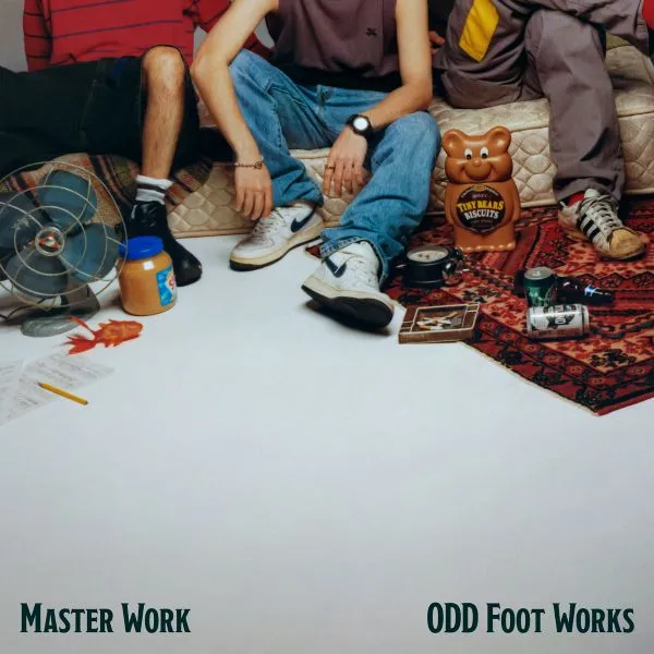 ODD FOOT WORKS / MASTER WORK のアナログレコードジャケット (準備中)