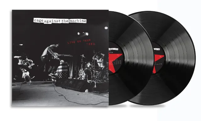 RAGE AGAINST THE MACHINE / LIVE ON TOUR 1993 