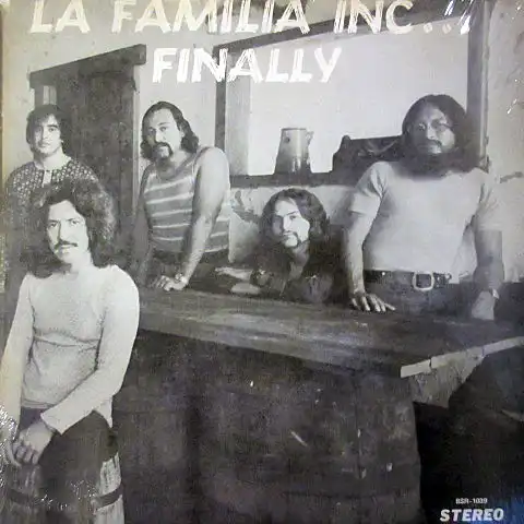 LA FAMILIA INC... / FINALLYのアナログレコードジャケット (準備中)