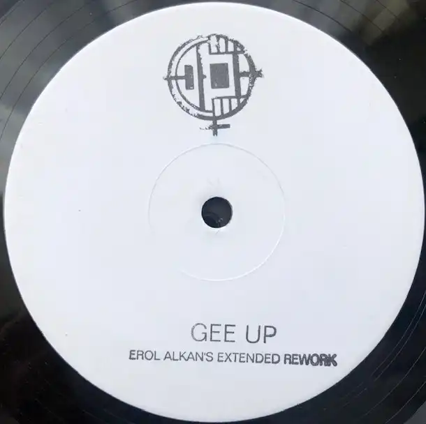 KINDNESS / GEE UP (REMIXES)Υʥ쥳ɥ㥱å ()