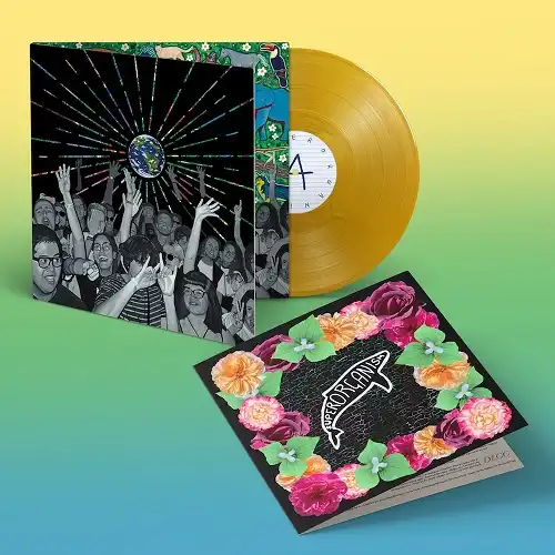 SUPERORGANISM / WORLD WIDE POP (GOLD VINYL)