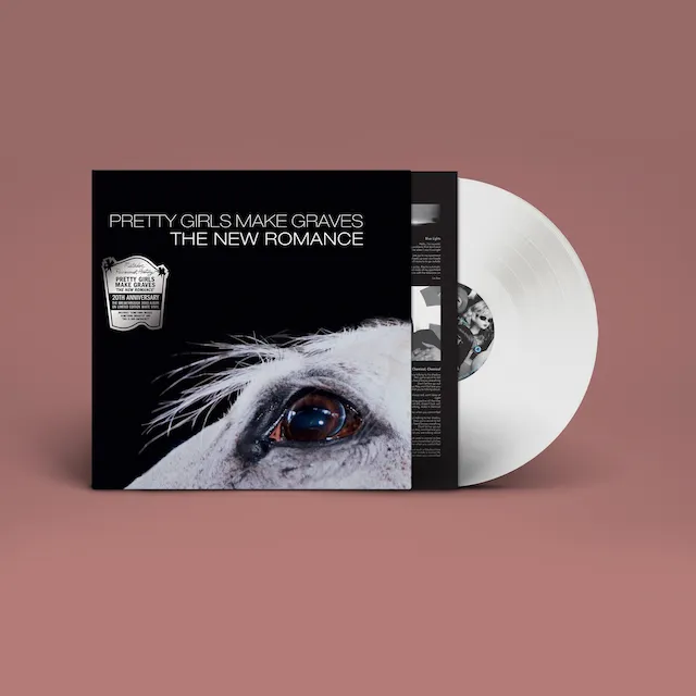 PRETTY GIRLS MAKE GRAVES / NEW ROMANCE (20TH ANNIVERSARY EDITION)のアナログレコードジャケット (準備中)