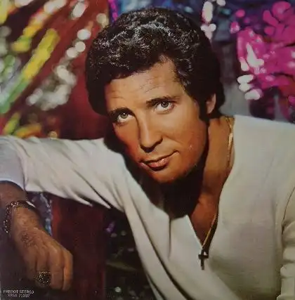 TOM JONES / TOM