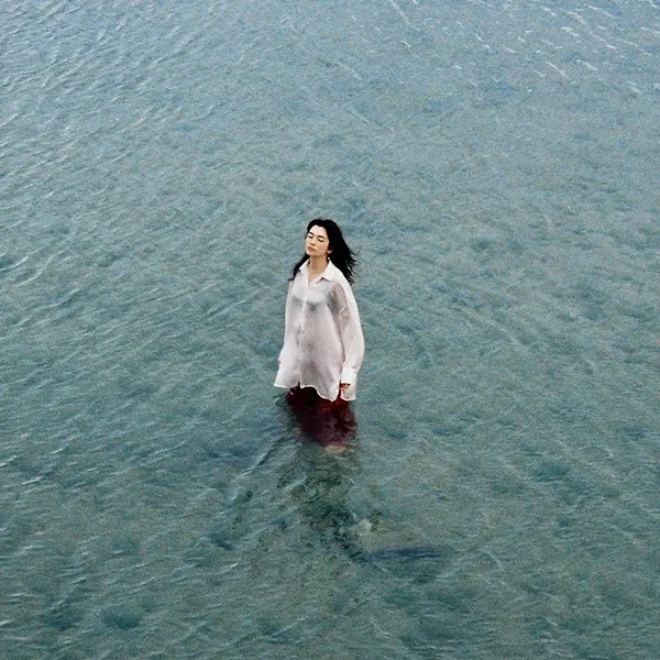 EMINATA / 赤い恋の歌 ／ SELFISH