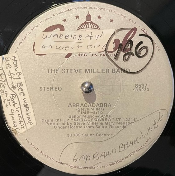 STEVE MILLER BAND / ABRACADABRA ／ MACHO CITY