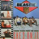 BEASTIE BOYS / SHE'S ON ITのアナログレコードジャケット (準備中)
