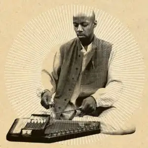 LARAAJI / CELESTIAL MUSIC 1978-2011Υʥ쥳ɥ㥱å ()