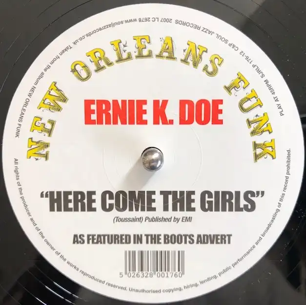 ERNIE K. DOE / HERE COME THE GIRLSΥʥ쥳ɥ㥱å ()