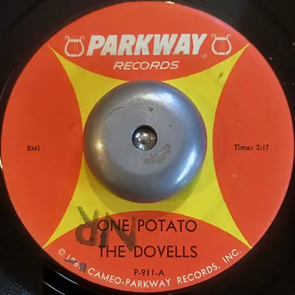 DOVELLS / ONE POTATO／HAPPY BIRTHDAY JUST THE SAME