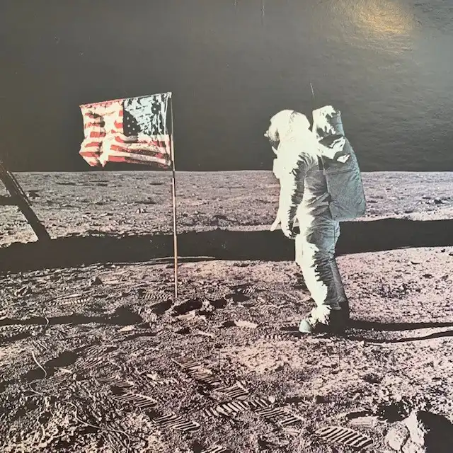 NO ARTIST / FIRST MAN ON THE MOON