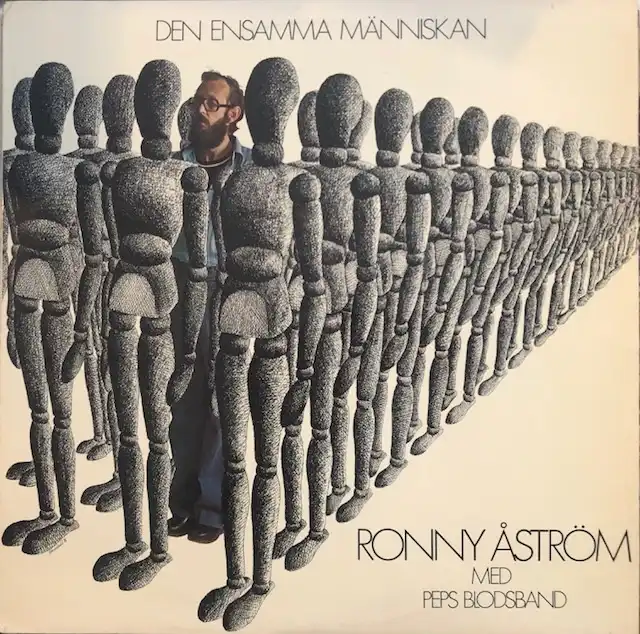 RONNY ASTROM / DEN ENSAMMA MANNISKAN