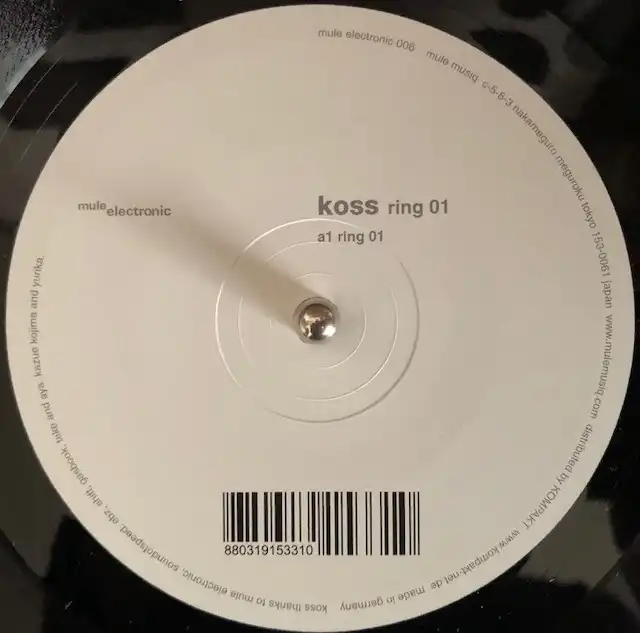 KOSS / RING 01 