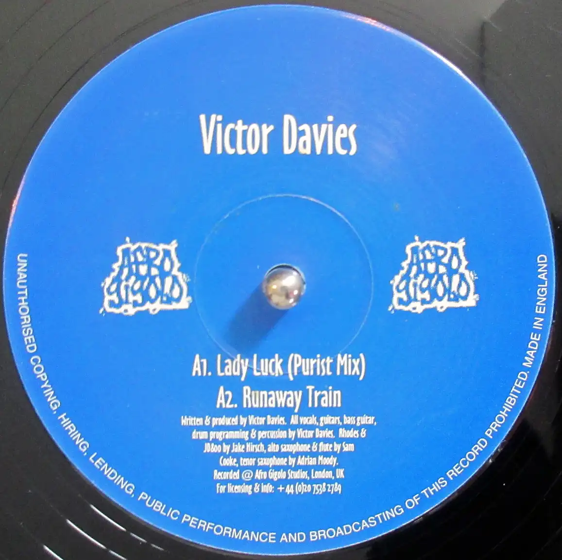 VICTOR DAVIES / LADY LUCK