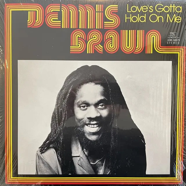 DENNIS BROWN / LOVE'S GOTTA HOLD ON MEΥʥ쥳ɥ㥱å ()